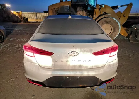 2019 Hyundai Elantra Sel z USA, uszkodzony, nr VIN KMHD84LF6KU773113